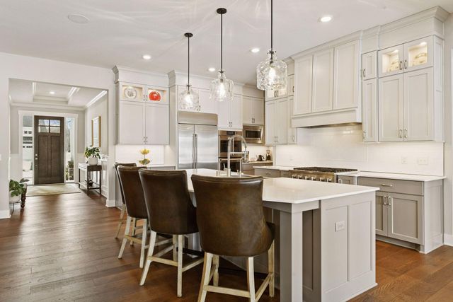 24545 Bentgrass Way, Shorewood, MN 55331