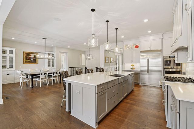 24545 Bentgrass Way, Shorewood, MN 55331