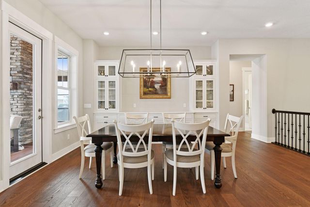 24545 Bentgrass Way, Shorewood, MN 55331