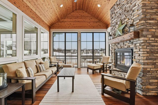 24545 Bentgrass Way, Shorewood, MN 55331