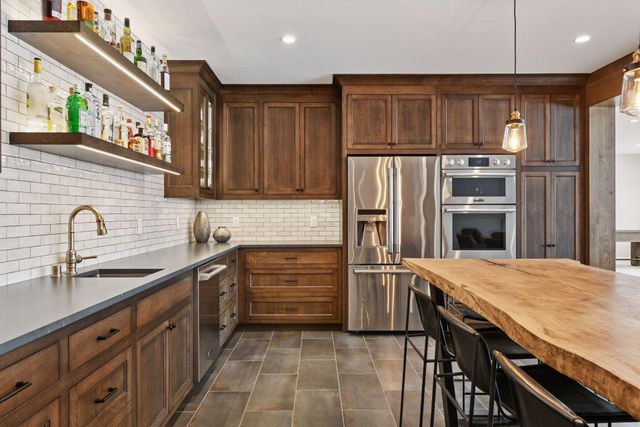 24545 Bentgrass Way, Shorewood, MN 55331