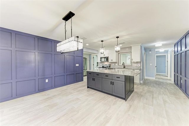 1364 WESTPORT LANE 1403, Sarasota, FL 34232