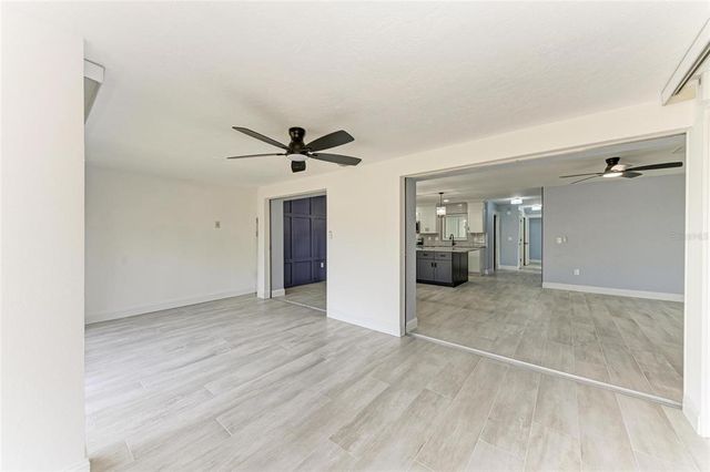 1364 WESTPORT LANE 1403, Sarasota, FL 34232