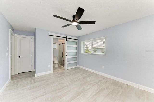 1364 WESTPORT LANE 1403, Sarasota, FL 34232