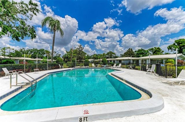 1364 WESTPORT LANE 1403, Sarasota, FL 34232