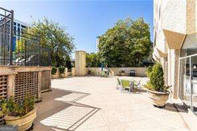 2479 Peachtree Road NE 1010, Atlanta, GA 30305