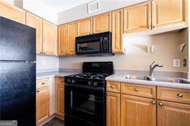 2479 Peachtree Road NE 1010, Atlanta, GA 30305