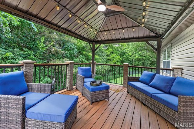 132 Miranda Court, Wentzville, MO 63385