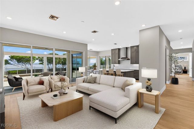 12540 Panasoffkee DR, North Fort Myers, FL 33903