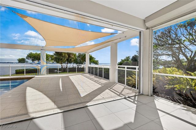 12540 Panasoffkee DR, North Fort Myers, FL 33903