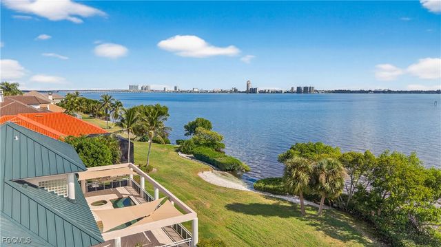 12540 Panasoffkee DR, North Fort Myers, FL 33903