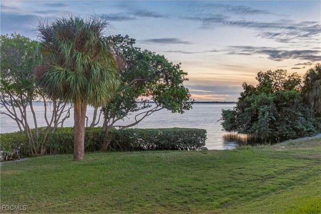 12540 Panasoffkee DR, North Fort Myers, FL 33903