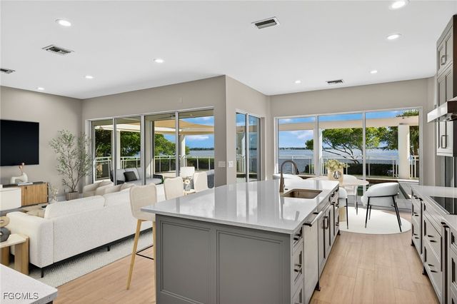 12540 Panasoffkee DR, North Fort Myers, FL 33903