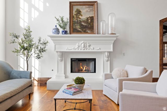 18 SNOW FOREST LN, Sandy, UT 84092