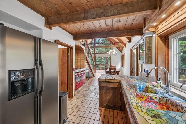 450 Stellar Way, Boulder Creek, CA 95006