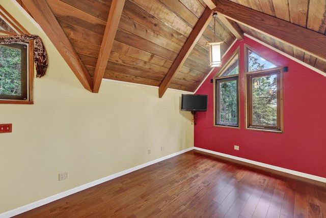 450 Stellar Way, Boulder Creek, CA 95006