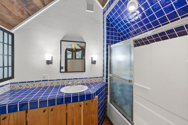 450 Stellar Way, Boulder Creek, CA 95006