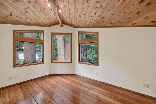 450 Stellar Way, Boulder Creek, CA 95006