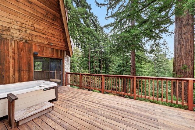 450 Stellar Way, Boulder Creek, CA 95006