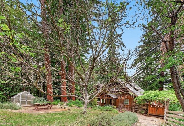 450 Stellar Way, Boulder Creek, CA 95006