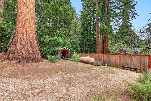 450 Stellar Way, Boulder Creek, CA 95006