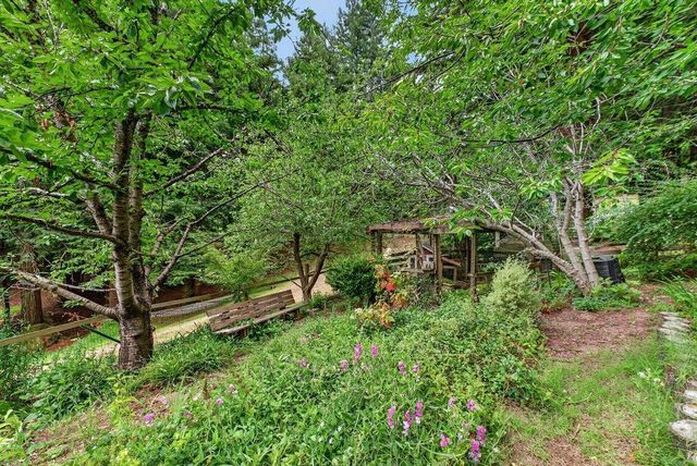 450 Stellar Way, Boulder Creek, CA 95006