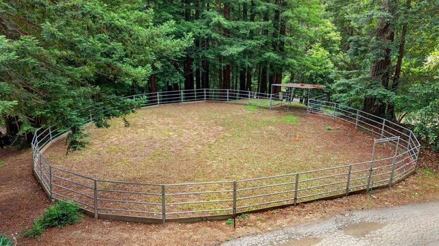 450 Stellar Way, Boulder Creek, CA 95006