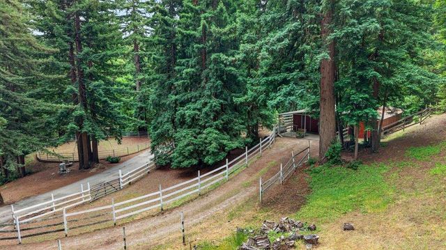 450 Stellar Way, Boulder Creek, CA 95006
