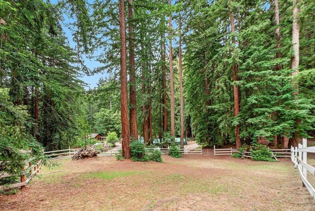 450 Stellar Way, Boulder Creek, CA 95006