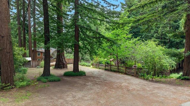 450 Stellar Way, Boulder Creek, CA 95006