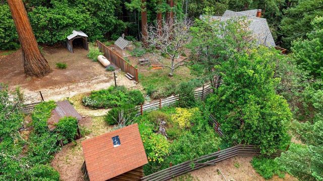 450 Stellar Way, Boulder Creek, CA 95006