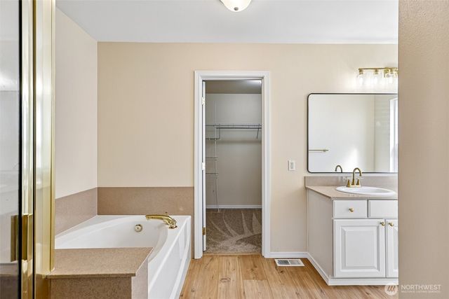 22754 NE 94th Way, Redmond, WA 98053