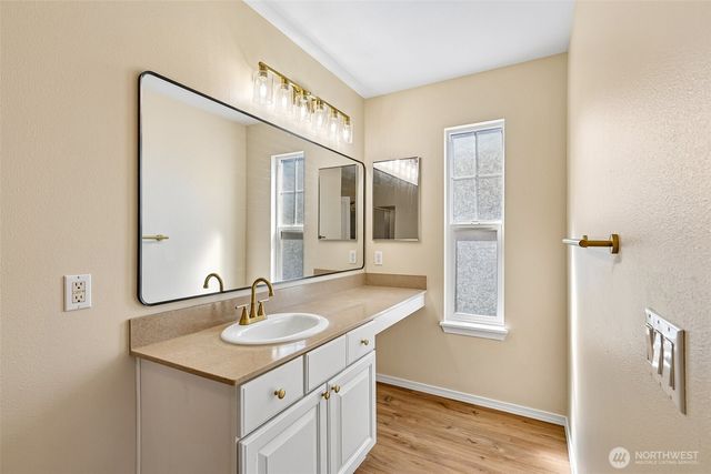 22754 NE 94th Way, Redmond, WA 98053