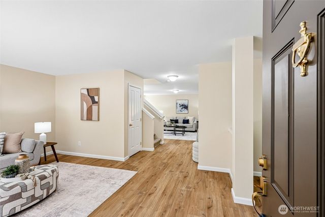 22754 NE 94th Way, Redmond, WA 98053