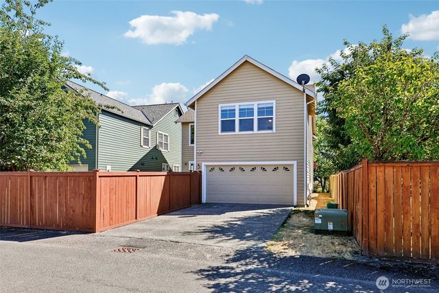 22754 NE 94th Way, Redmond, WA 98053
