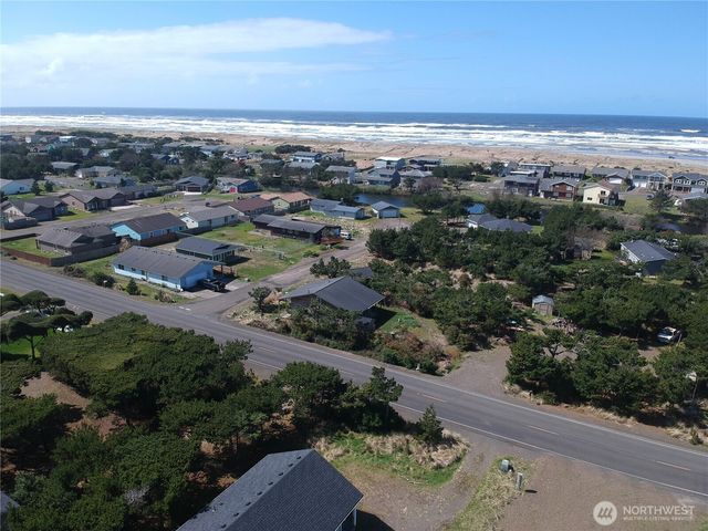 32606 I Street, Ocean Park, WA 98640