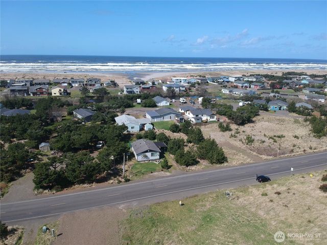 32606 I Street, Ocean Park, WA 98640