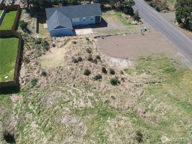 32606 I Street, Ocean Park, WA 98640