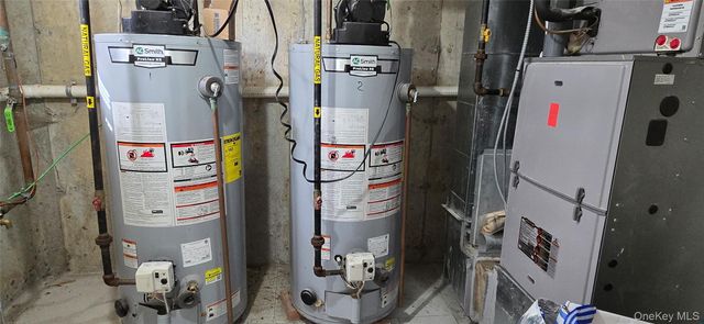 43-29 249th Street, Little Neck, NY 11363