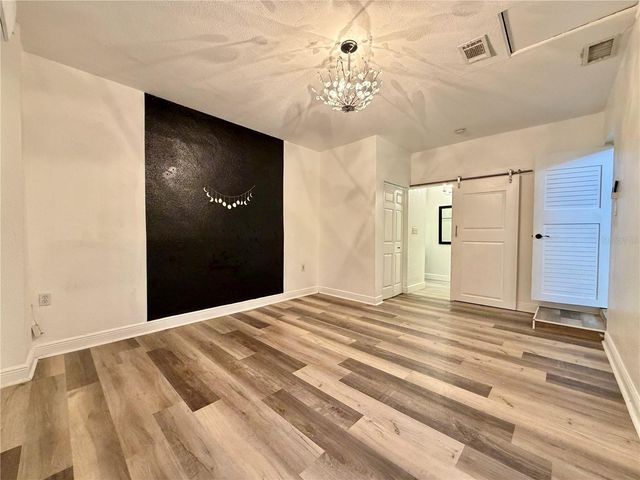 844 35TH AVENUE S, St Petersburg, FL 33705