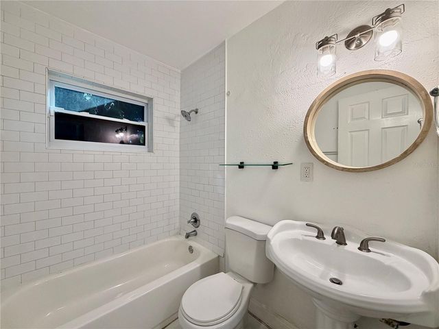 844 35TH AVENUE S, St Petersburg, FL 33705