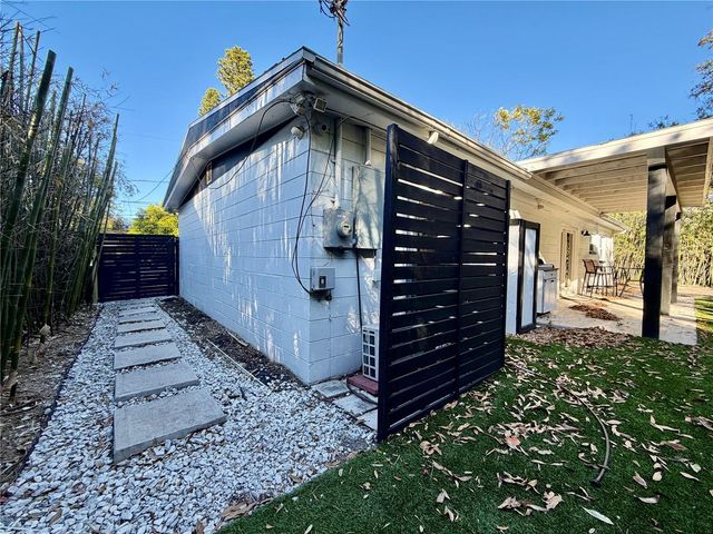 844 35TH AVENUE S, St Petersburg, FL 33705