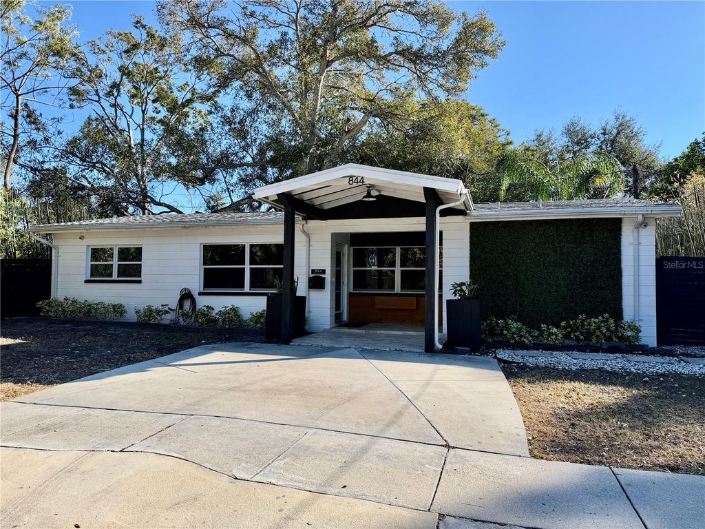 844 35TH AVENUE S, St Petersburg, FL 33705