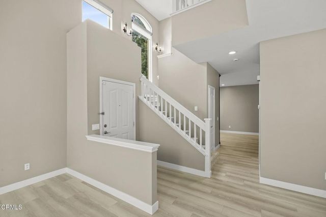 521 Sonata Way C, Simi Valley, CA 93065