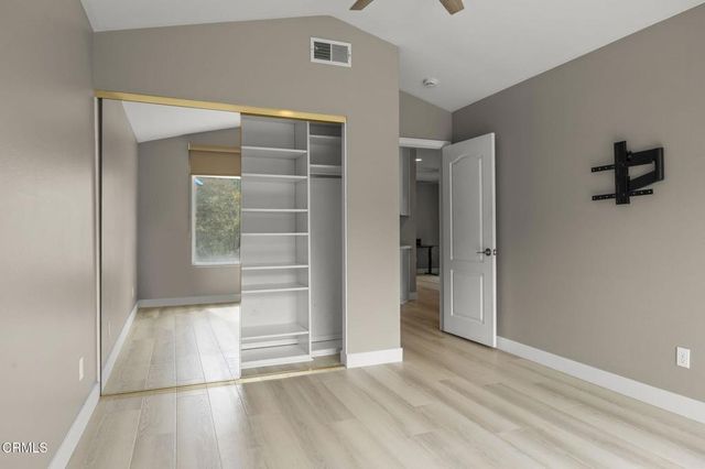 521 Sonata Way C, Simi Valley, CA 93065