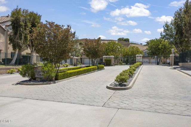 521 Sonata Way C, Simi Valley, CA 93065