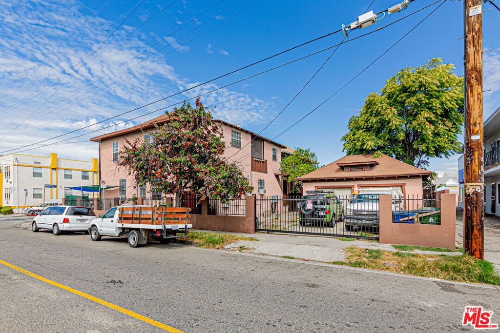 1956 Magnolia Avenue, Los Angeles, CA 90007 — photo 3