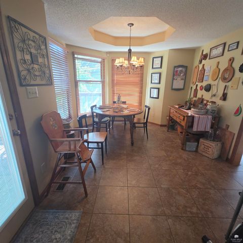 4428 SW Colly Creek Drive, Topeka, KS 66610