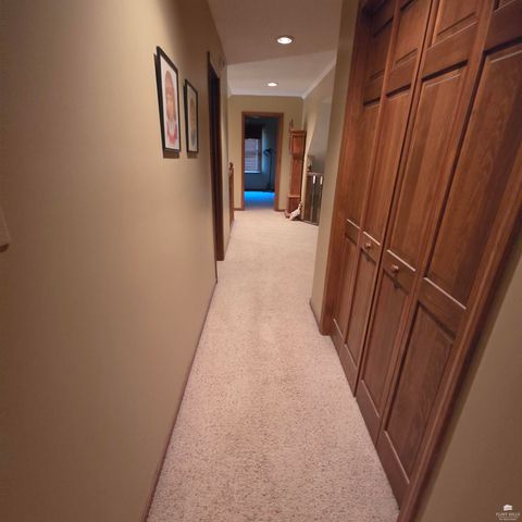 4428 SW Colly Creek Drive, Topeka, KS 66610