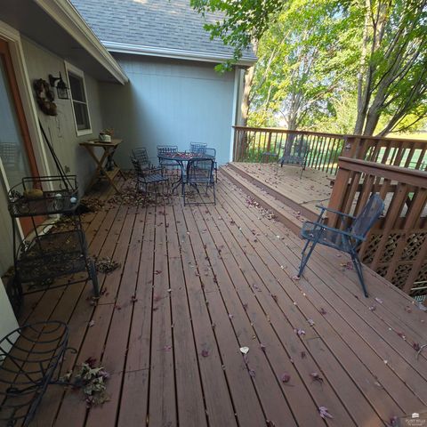 4428 SW Colly Creek Drive, Topeka, KS 66610